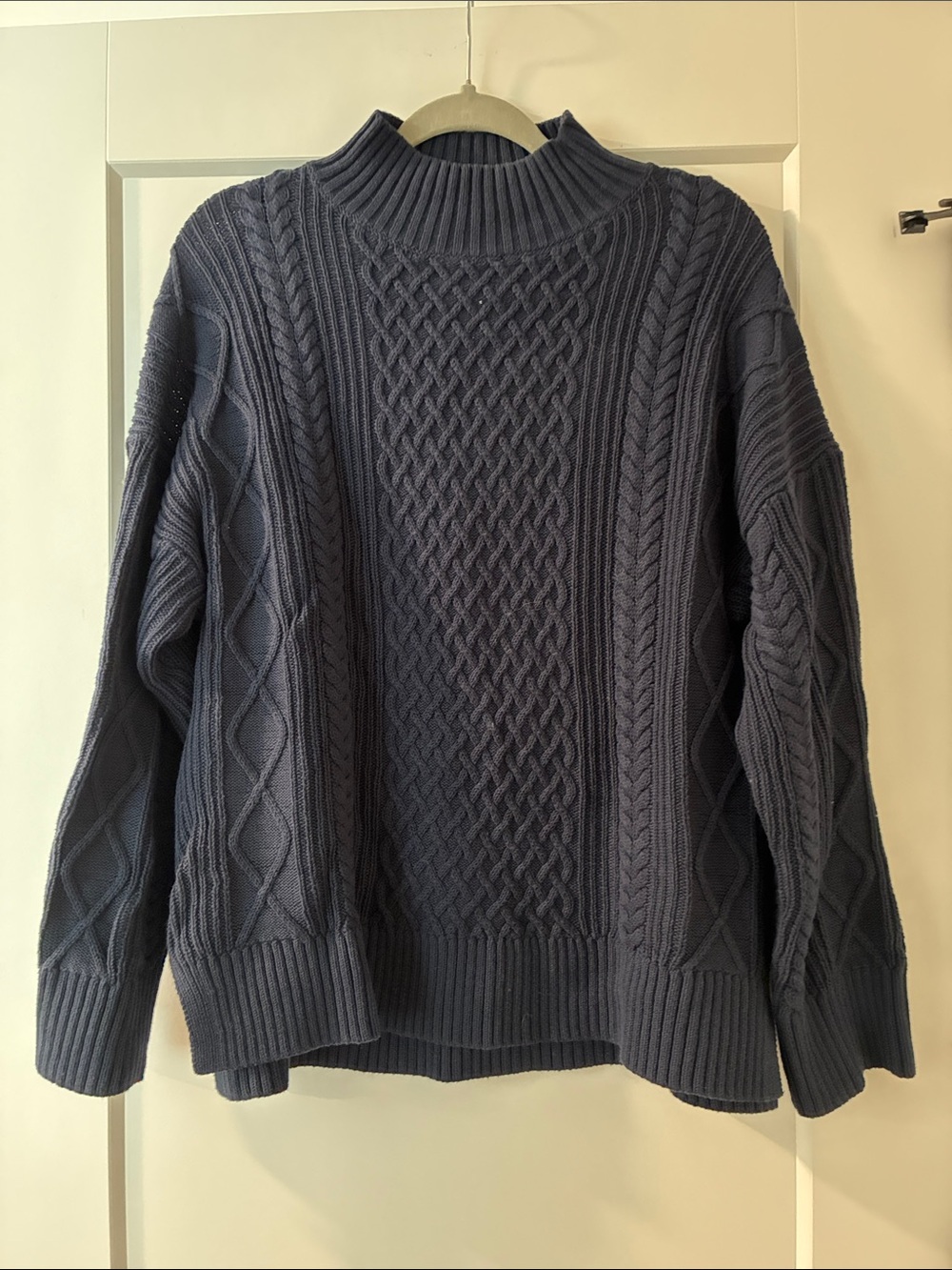 Women’s Cable Knit Sweater - Navy